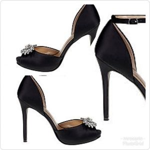 BADGLEY MISCHKA Mack and James Satin heels